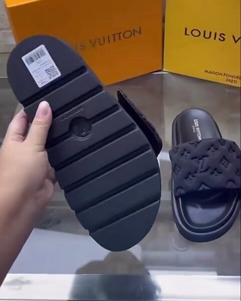 Ladies slide