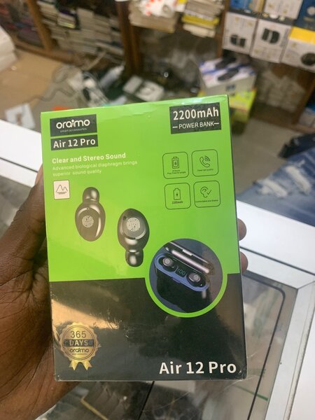 AirPods