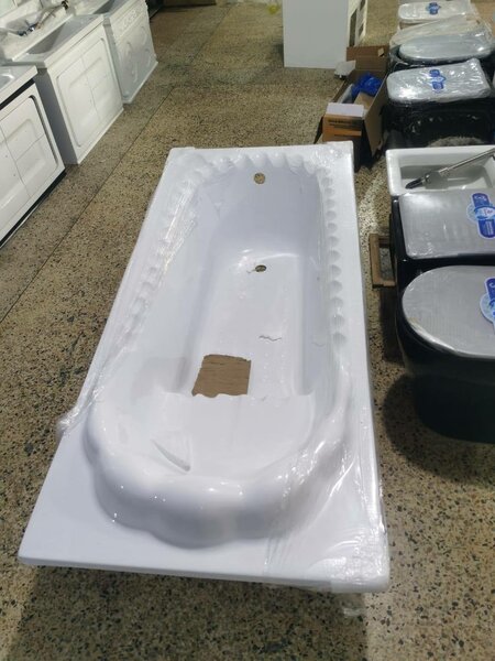 Bathtub