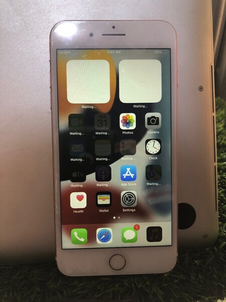 iPhone 7+