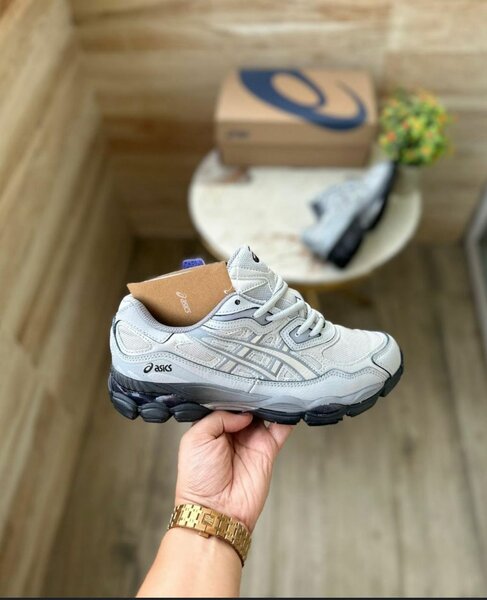 Chaussures de course légères homme