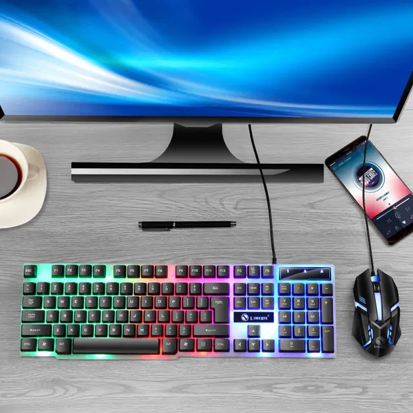 Ensemble clavier, souris, tapis