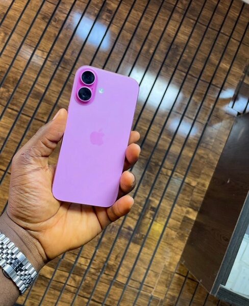 iPhone 16 128gig