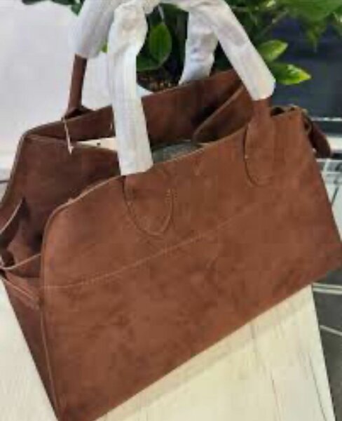 Sac en daim élégant