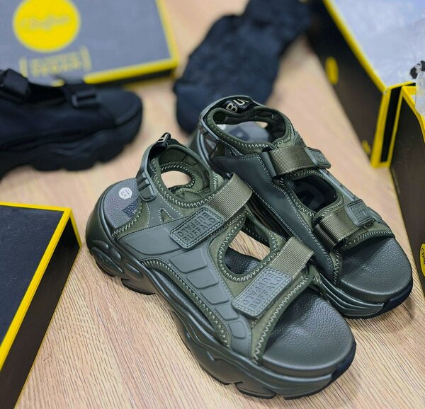 Mens footwear