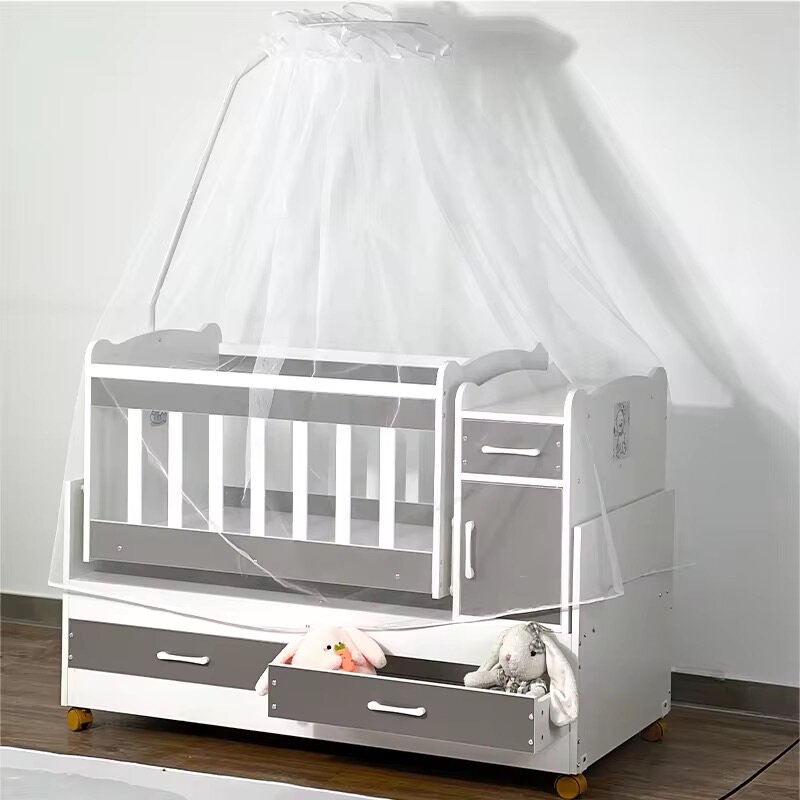 Lit bébé multifonctionnel avec moustiquaire