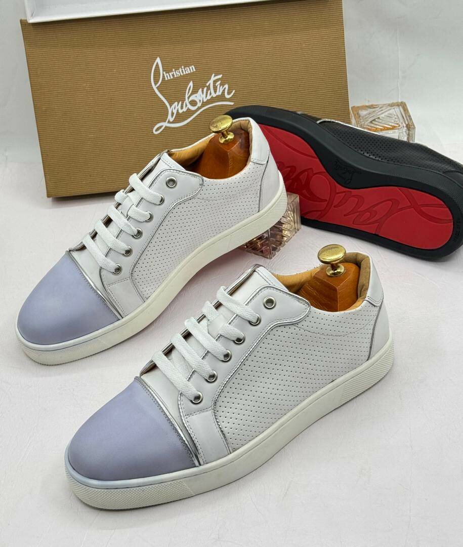 Fashion shoes