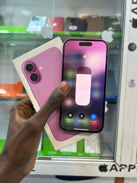 iPhone 16 simple
