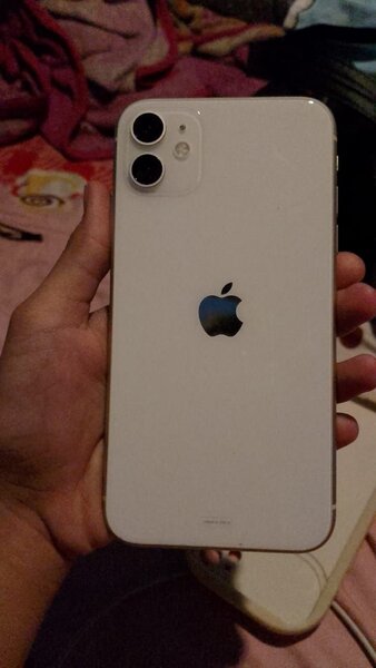 iPhone 11