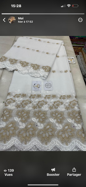 Voile brodé