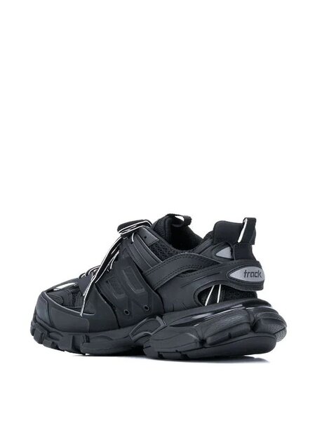 Balenciaga Tracker