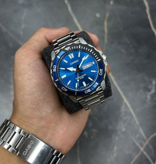 Casio  часы 