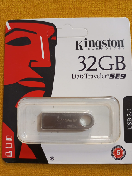 *Clé USB Kingston 32G