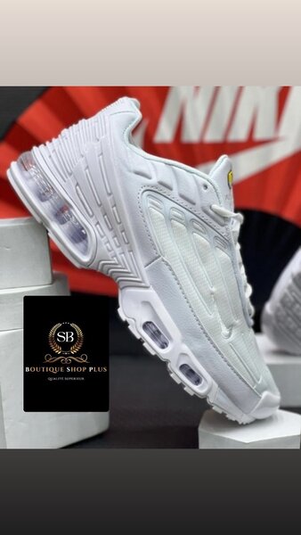 Basket nike TN