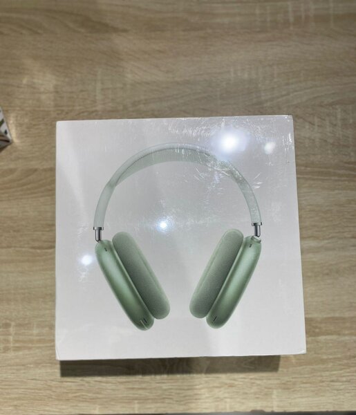 AirPods Max