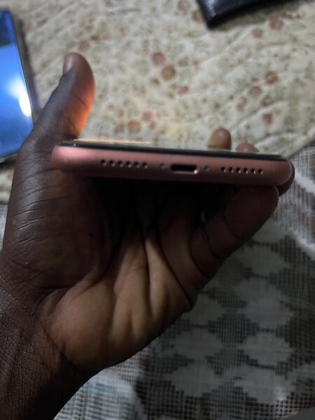 iPhone XR dual SIM