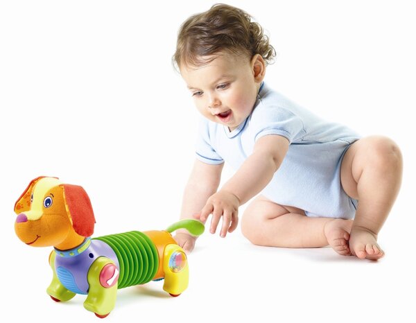 Kids crawl puppy