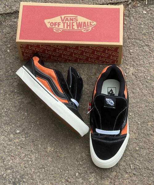 Van's