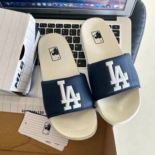 MLB