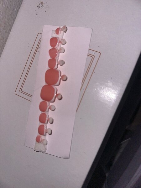 Ongles autocollants roses