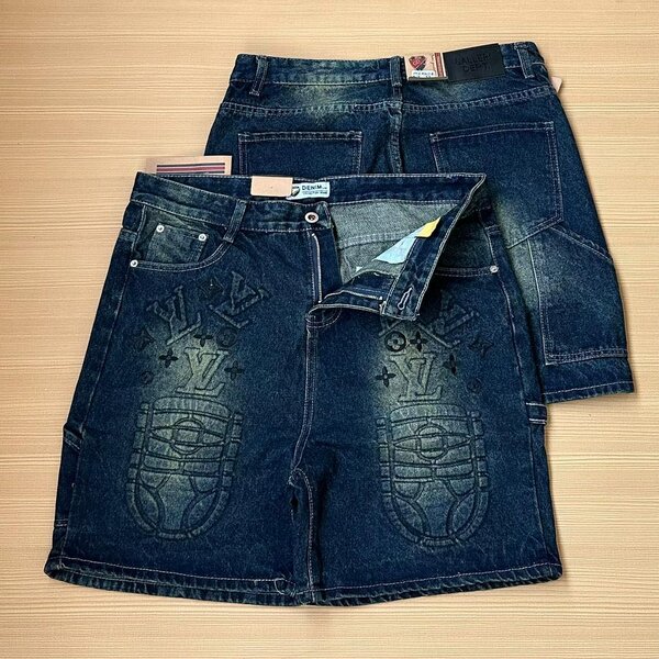 Men short