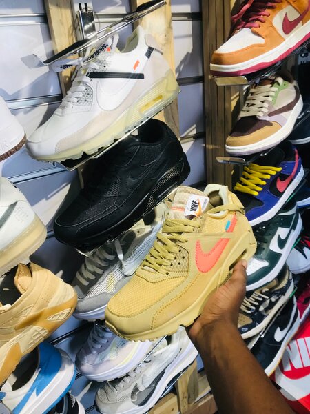 Nike air max