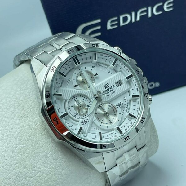 Montre édifice
