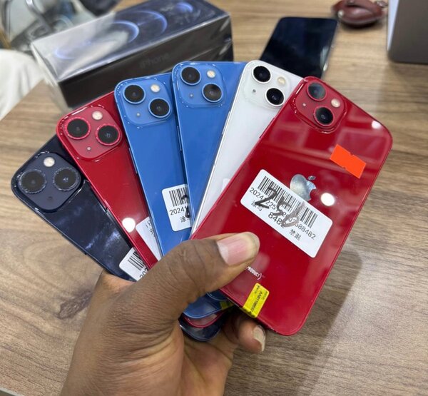 iPhone 13