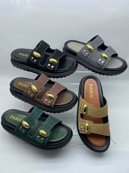 Sandales