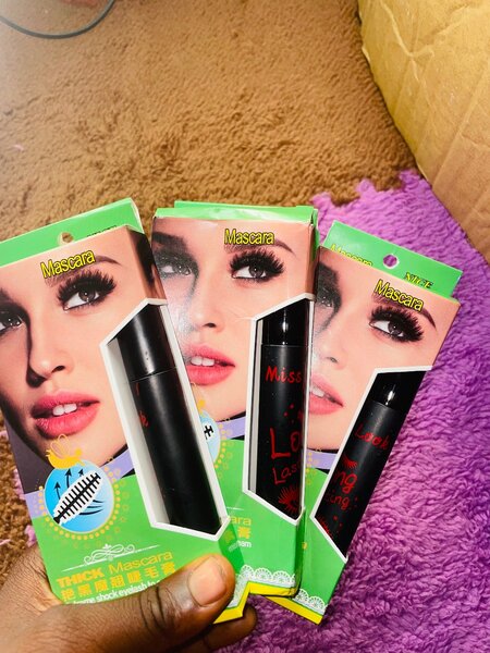 Mascara eye lashes