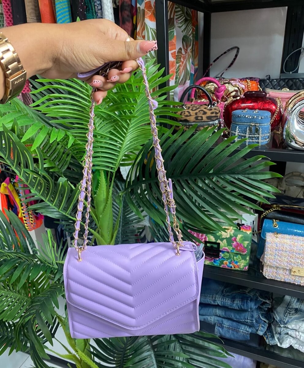 Mini chain flap bag