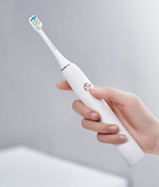 Brosse à dents électrique rechargeable