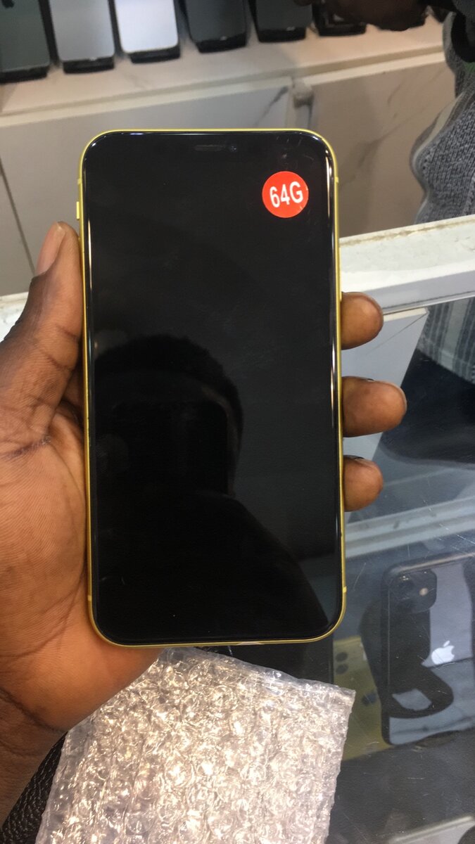 Iphone 11 64gig