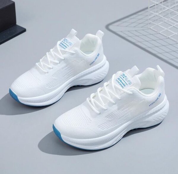Foreign Trade Wholesale Women's White Shoes Thick-Soled Ligh