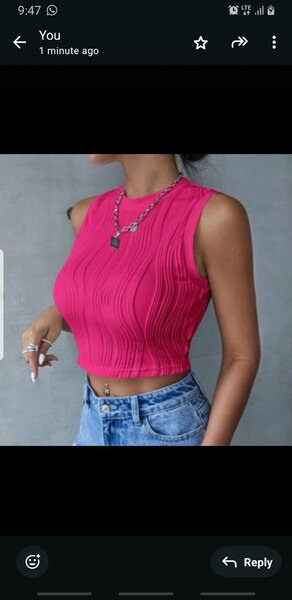 Crop top