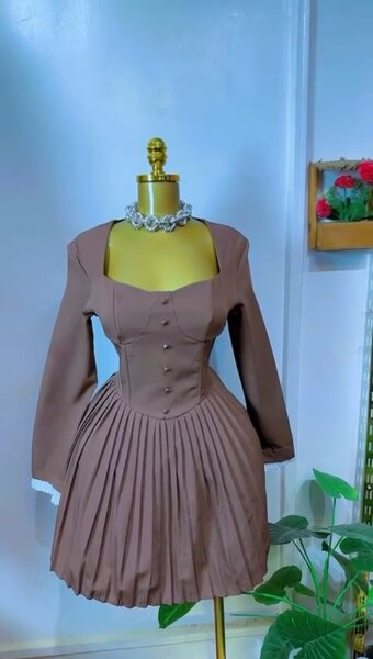 Ladies dress