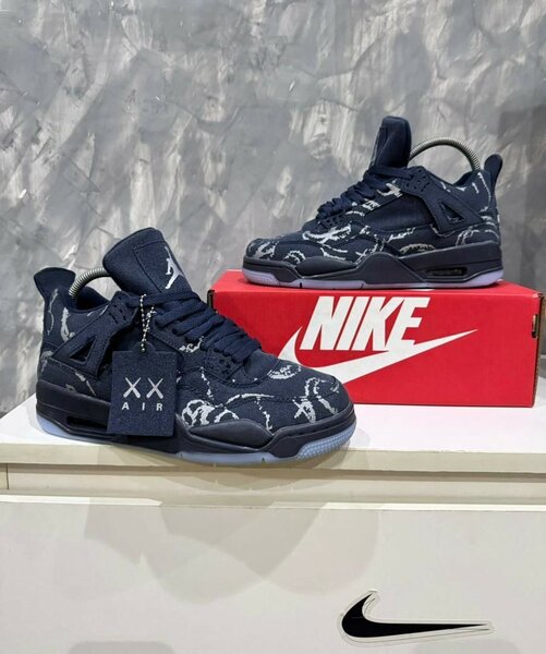 Jordan 4