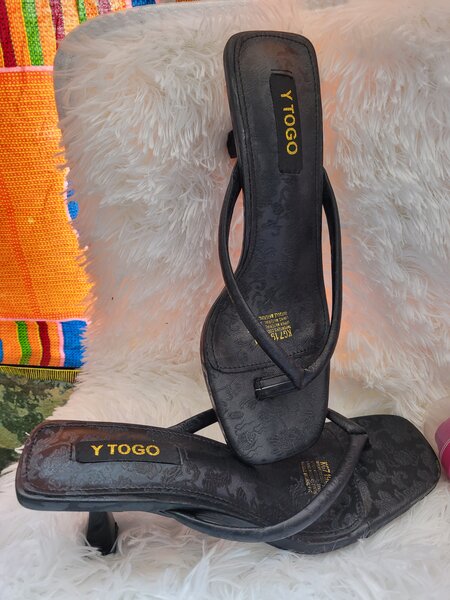 Sandales à talons