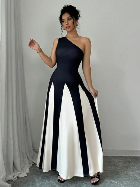 Robe de soirée asymétrique élégante
