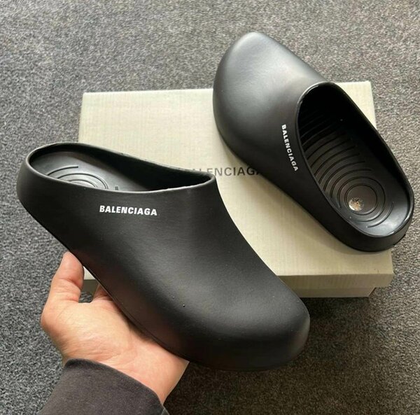 Slippers