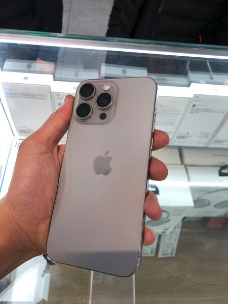 Iphone 15 PM 256gb