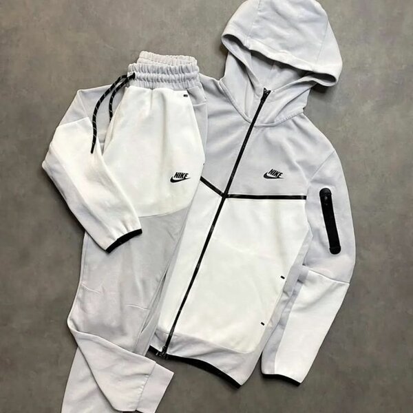 Complet Nike