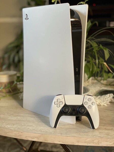 Ps5 + 1 CD Fc24 scellé// Nouvel Arrivage