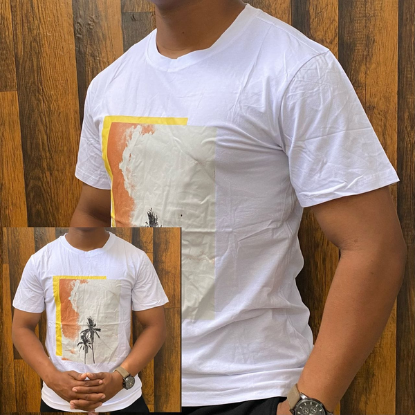 T-shirt white