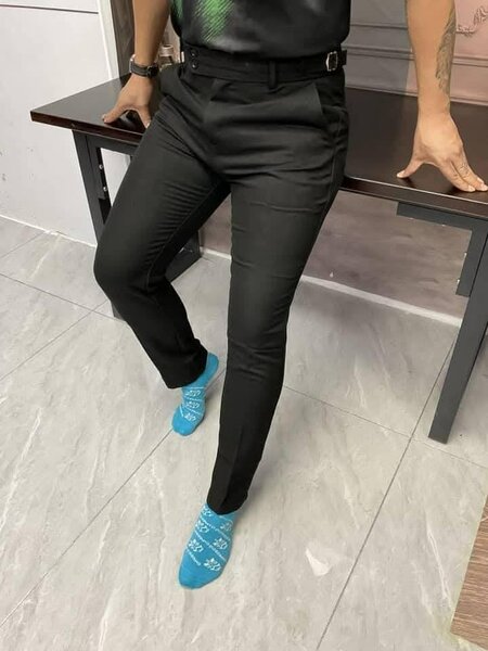 Pantalon slim noir homme