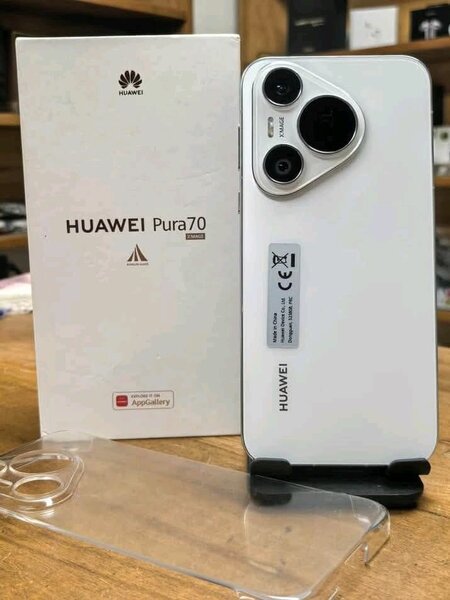 Huawei Pura 70 Smartphone