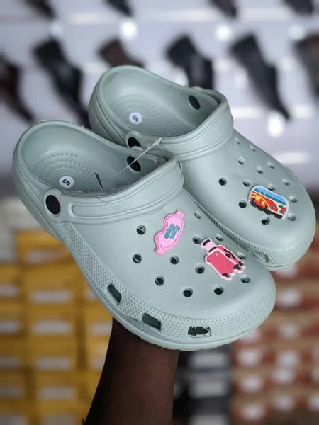 Crocos