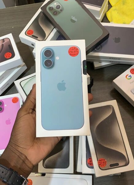 iPhone 16