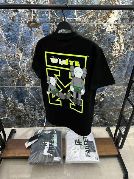T-SHIRT