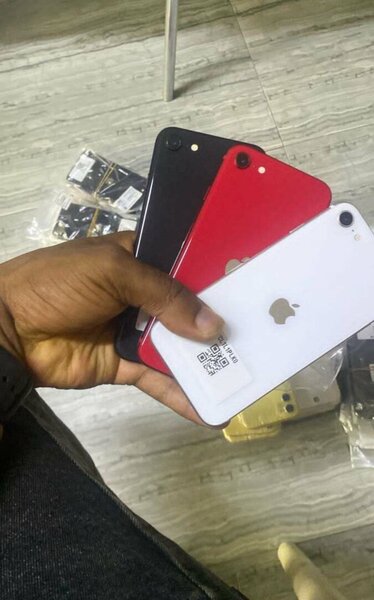 iPhone XR